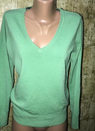 Зелений светр,пуловер