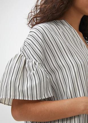 Топ arket textured stripe top cos / 382 фото