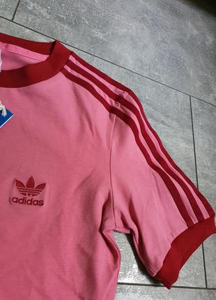 Женская футболка adidas h37827, s4 фото