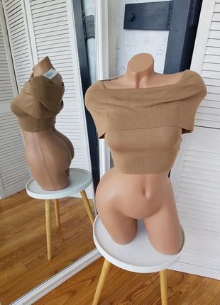 Бежевый топ микровязка со спущенными плечами bluevanilla