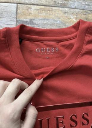 Новая красная футболка guess5 фото