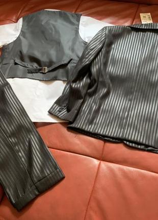 Нарядный чёрный костюм тройка (5 предметов)3 фото
