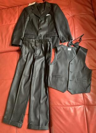 Нарядный чёрный костюм тройка (5 предметов)2 фото
