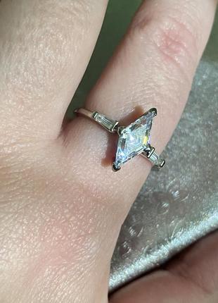 Кільце колечко стерлінгове срібло 925 з фіанітом розмір 18,5-19