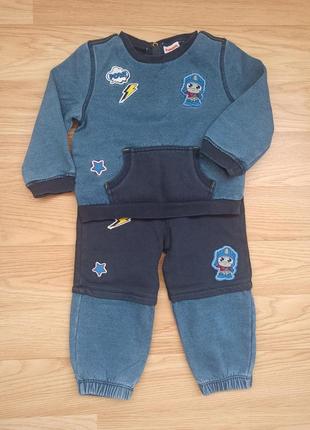 Костюм теплый с начесом на 18 мес.