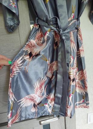 Серо-металлический халат-кимано с журавлями( размер 40-42)2 фото