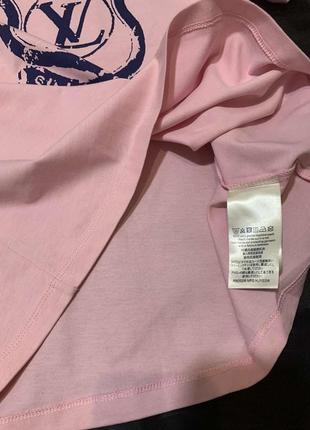 Жіноча футболка louis vuitton рожевого кольору з логотипом, принт, не наклейка, якість преміум6 фото