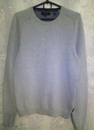 Весняний рожевий светр