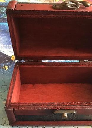 Шкатулка антикварная