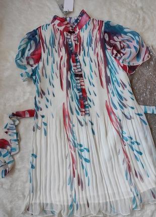 Белое разноцветное короткое натуральное шелковое платье шелк плиссе мини со складками поясом пышными4 фото