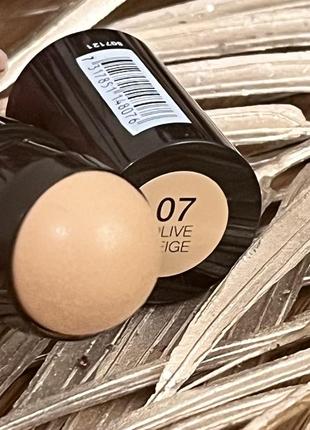 Оригінал isadora cover up stick`n brush тональна основа-консилер у стіку 07 olive beige оригинал тональный крем5 фото