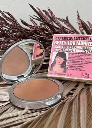 Оригінал сяючий бронзер thebalm betty-lou manizer bronzer & shadow оригинал сияющий бронзе