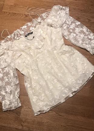 Красивая кремовая кружевная блузка zara, p. l