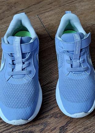 Nike кроссовки р.31(19,5см)