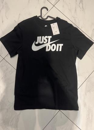 Футболка найк nike t-shirt just do it