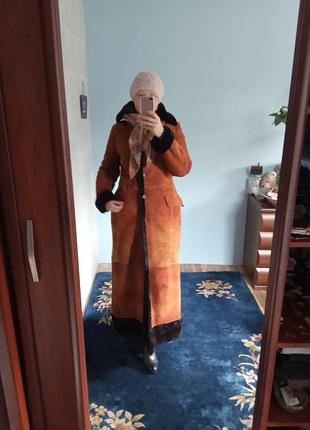 Гарна тепла натуральна руда довга дублянка італія.7 фото