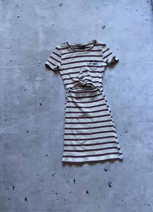 Платье bershka размер xs