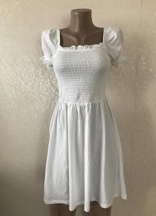 Косивое фирменное натуральное белое платье2 фото