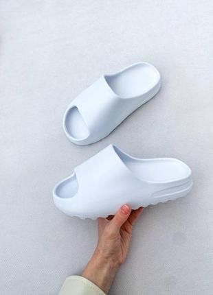 Шльопанці у стилі adidas yeezy slide white3 фото