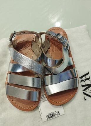 Нові босоніжки сандалі фірми mango