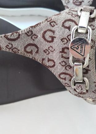 Босоніжки guess,р.41 оригінал3 фото