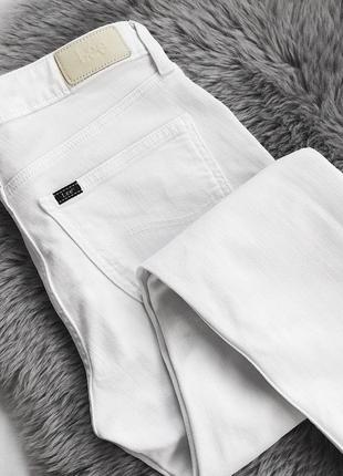 Превосходные белые джинсы lee