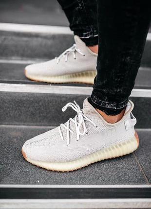 Жіночі кросівки adidas yeezy 350 v2 sesame