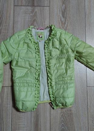 Дитячі куртки на дівчинку 3-4 роки