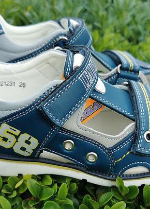 Босоножки на мальчика сказка