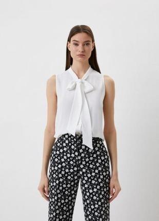 Дизайнерська блуза boutique moschino з бантом, р. s–m
