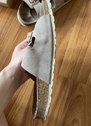 Шльопанці з супенатором preppy