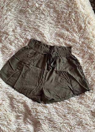 Шорти