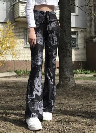 Штани кльош