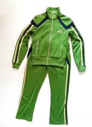 Зеленый спортивный костюм adidas