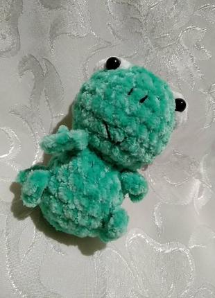 Маленькая жабка, 🐸 лягушка, непередаваемые тактильные ощущения от пряжи