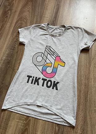 Футболка