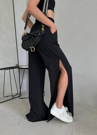 Стильные легкие брюки на резинке с карманами с разрезами по бокам широкие клеш женские брюки качественные бежевые серые черные4 фото