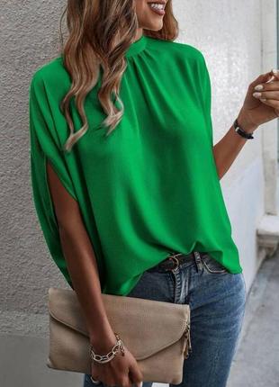 Стильная элегантная блуза со спущенными рукавами удлиненная красивая кофточка софт электрик синяя фуксия розовая зеленая блузка3 фото