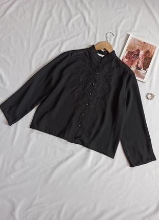 Черная винтажная блуза с вышивкой