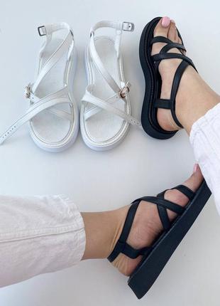 Натуральные кожаные босоножки - сандалии