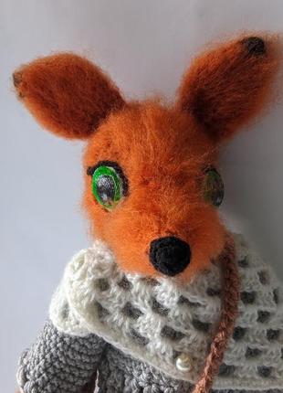 Лисичка-модниця гачком і комплект одягу до неї.4 фото