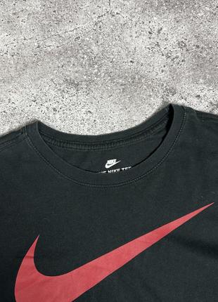 Nike just do it футболка найк базова чорна4 фото