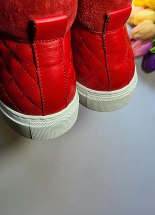 Червоні кросівки кеди5 фото