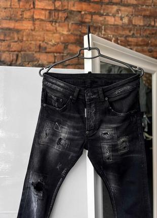 Dsquared2 made in italy men’s distressed black/gray denim jeans завужені джинси2 фото