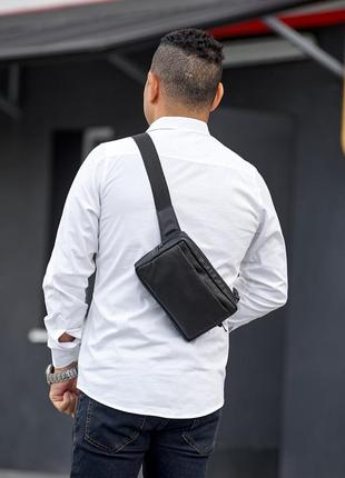 Чоловіча шкіряна сумка бананка sambag harvi чорна