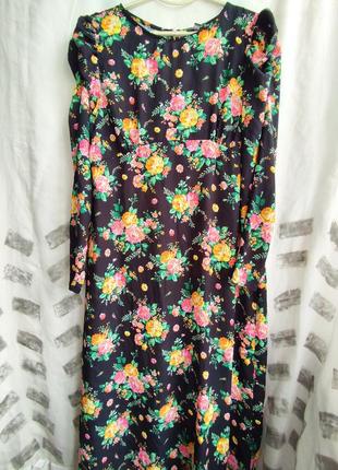 Модное платье