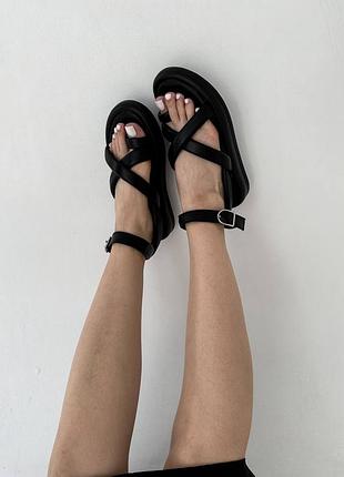 Кожаные босоножки 🖤