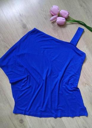 Стильний блакитний віскозний топ lolaliza на одній бретелі/літня трикотажна футболка блузка5 фото