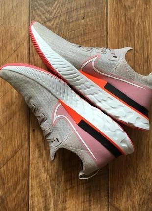 Профессиональные беговые кроссовки nike react infinity4 фото