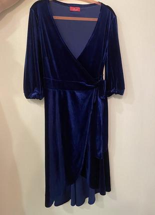 Синя оксамитова сукня на запах4 фото
